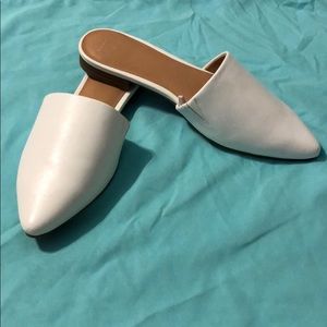 Open-Back White Flats
